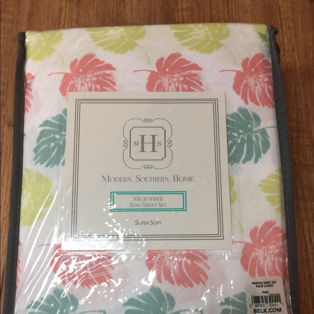 SOLD NWT Modern Southern Home Microfiber King sheet Set